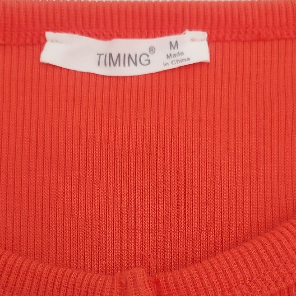 Timing Red Ribbed Crop Tank Top - Picture 2 of 4